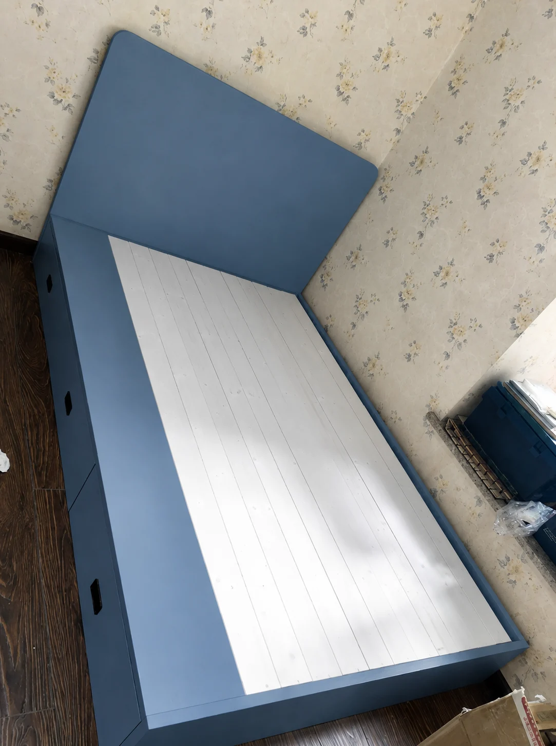Giường Ngủ Gỗ Có Ngăn Kéo Lưu Trữ Màu Xanh Hiện Đại ZM-11002