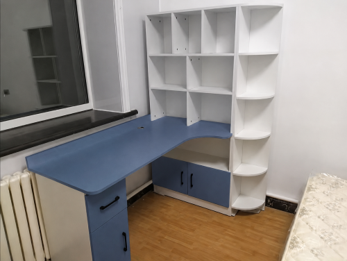 Bàn Học Và Làm Việc Liền Kệ Sách Chữ L Trắng Phối Xanh ZM-70041 photo review