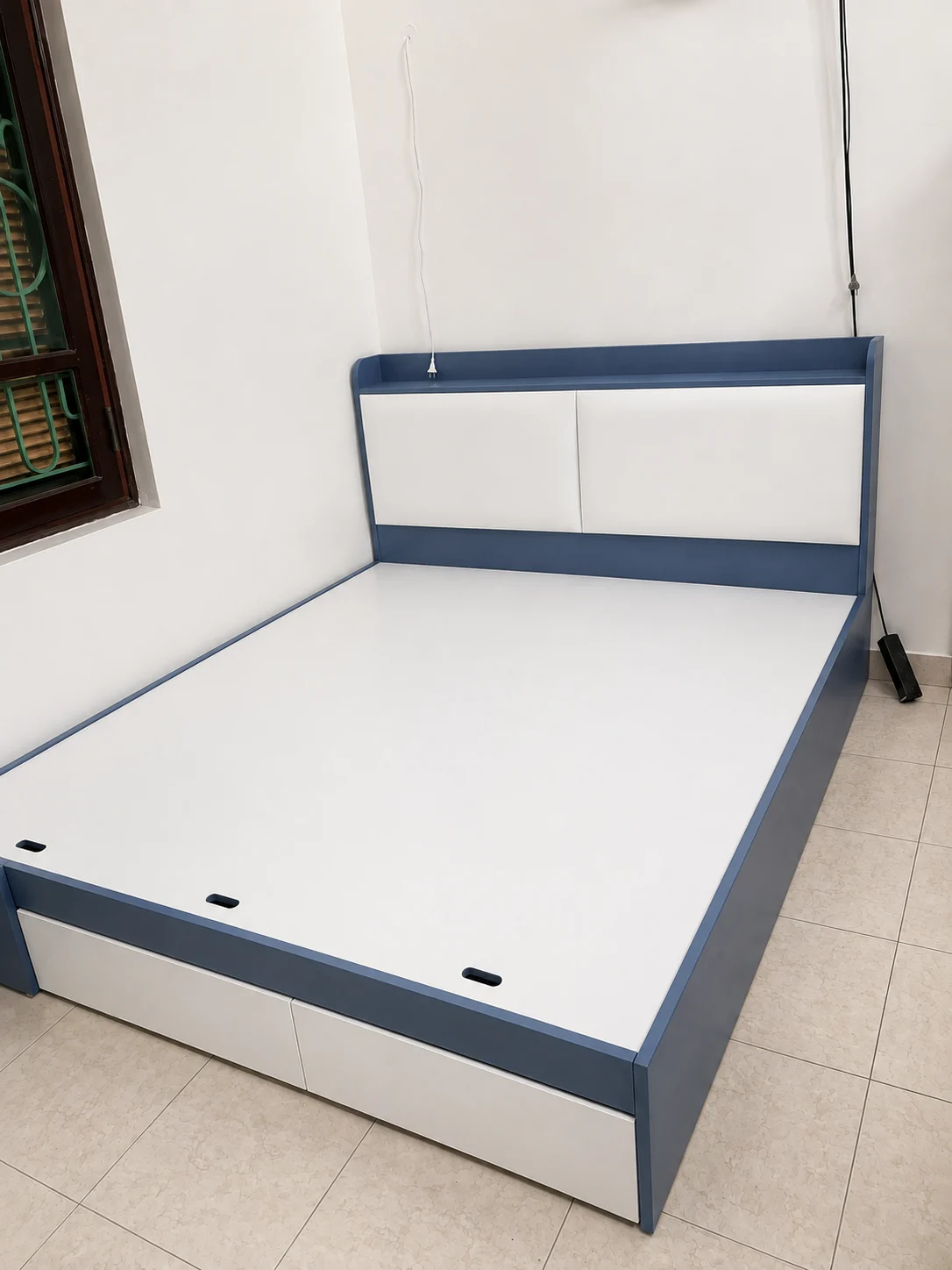 Giường Ngủ Thông Minh Có Ngăn Chứa Đồ Rộng Rãi ZM-11028