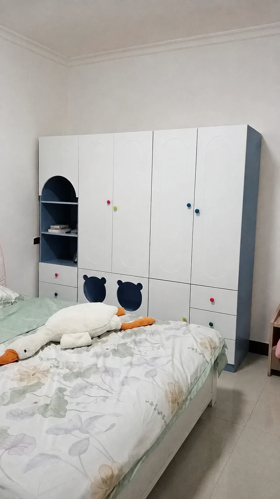 Tủ Quần Áo Trẻ Em 4 Cánh Kèm Kệ ZM-10032