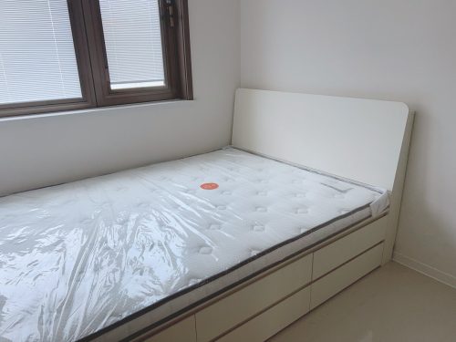 Giường Ngủ Trắng Nhiều Ngăn Kéo Tiện Ích ZM-11043 photo review